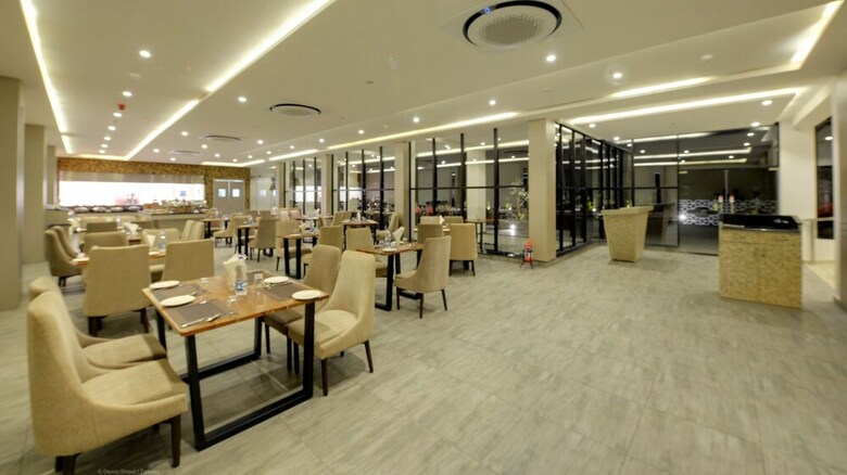 Hotel Ramada By Wyndham Bengaluru Yelahanka