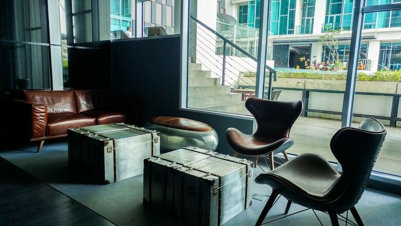 Spacious And Artsy Studio Apartment At Brooklyn Alam Sutera