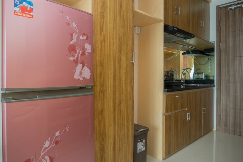 Simply Studio Apartment At Galeri Ciumbuleuit 3