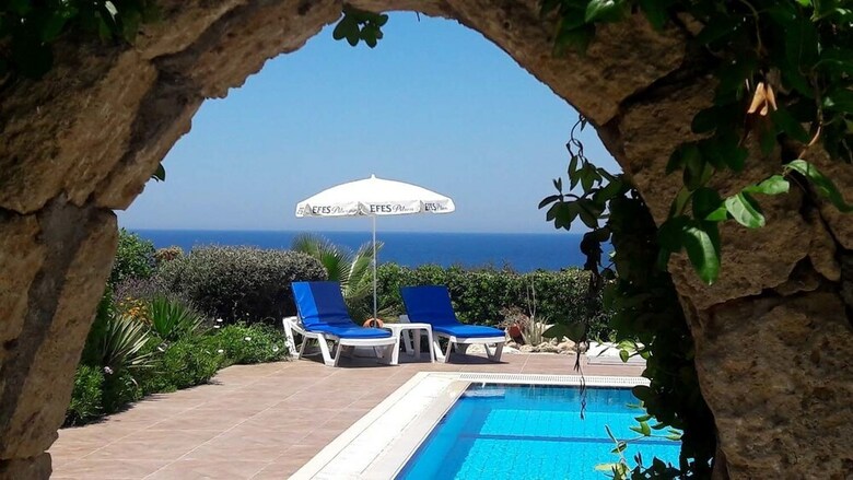 Villa Giorgina By Amy Villas