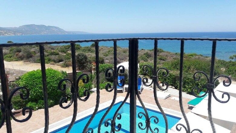 Villa Giorgina By Amy Villas