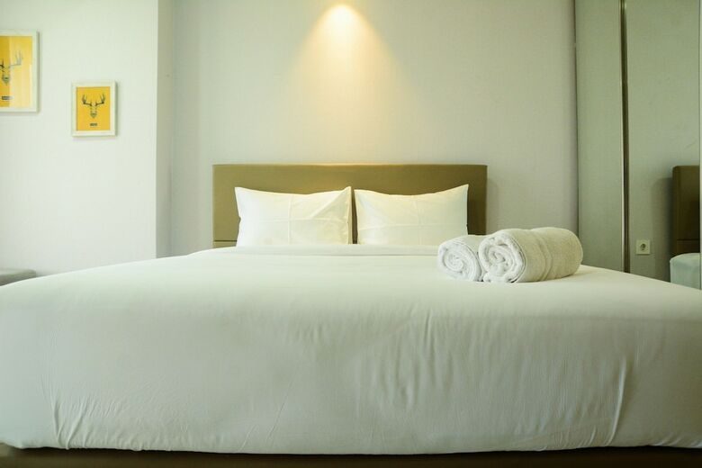 Mahogany Suites Studio Room The Oasis Apartment Cikarang