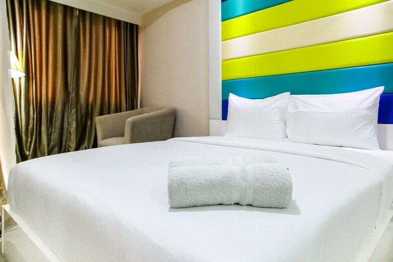 Enjoy Studio Room The Oasis Apartment At Lippo Cikarang
