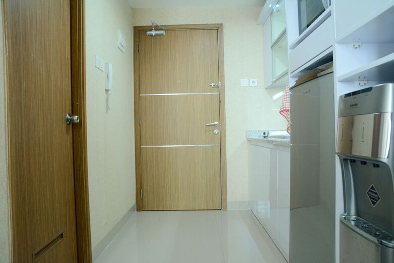 Super Luxury Studio Room The Oasis Apartment Cikarang