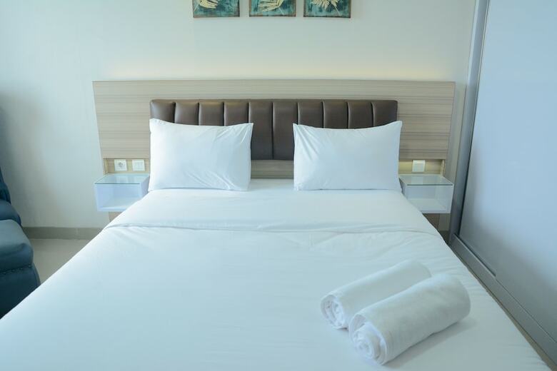 Super Luxury Studio Room The Oasis Apartment Cikarang