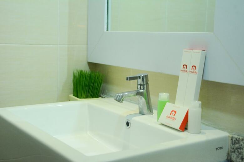 Super Luxury Studio Room The Oasis Apartment Cikarang
