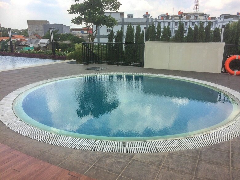 Super Luxury Studio Room The Oasis Apartment Cikarang