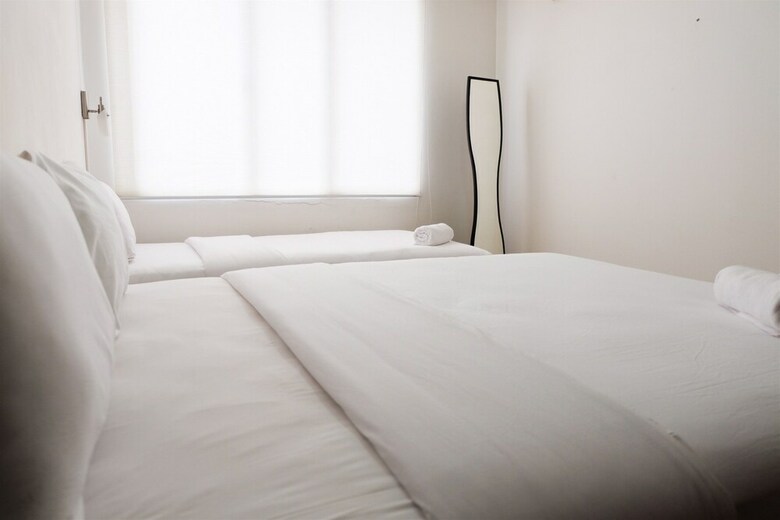 Cozy 1br Paladian Park Apartment