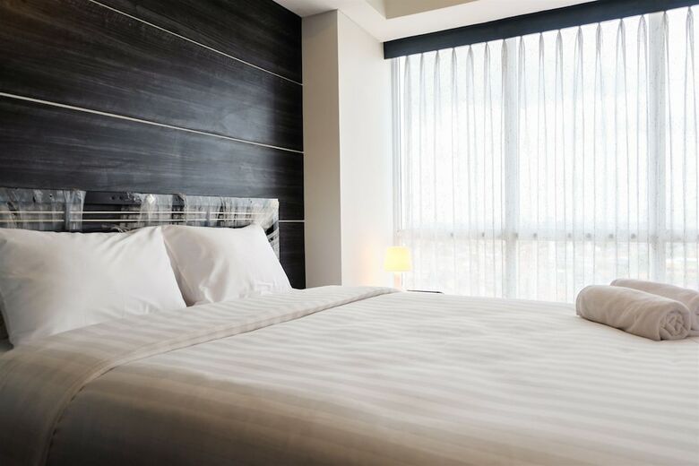 1br Apartment With Sofa Bed At The H Residence