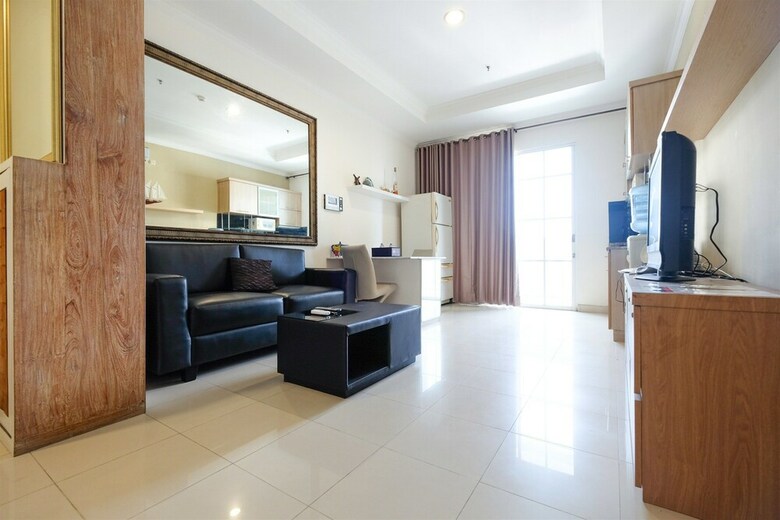 Spacious 2br Bellezza Apartment