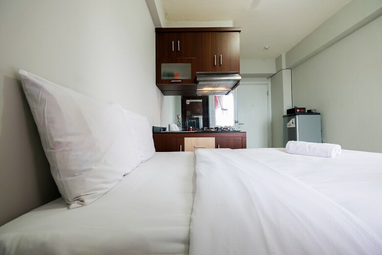Studio City View Green Pramuka City Apartment