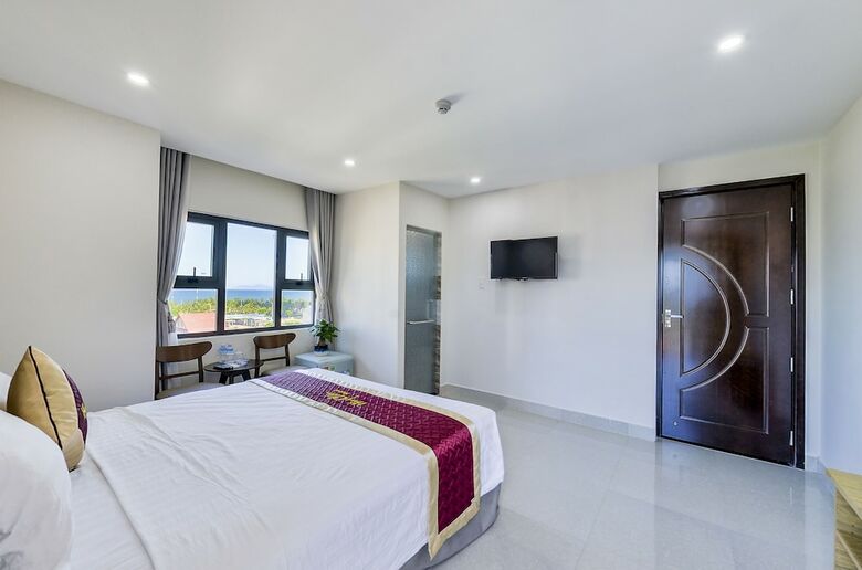Hong Chau Hotel