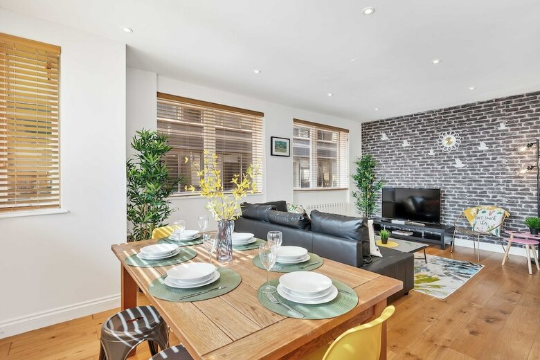Apartamentos Seaview Heights-2 Bedroom Loft Style Apt