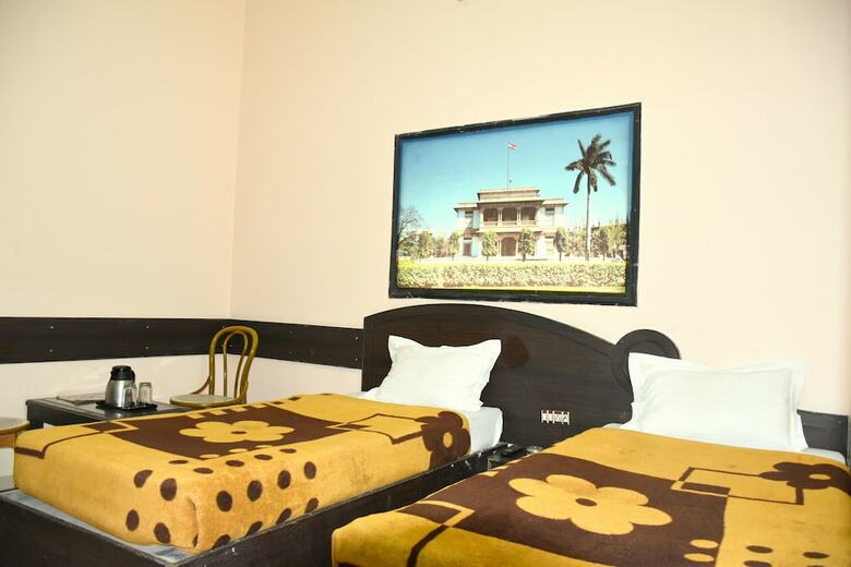 Hotel Aditya Inn