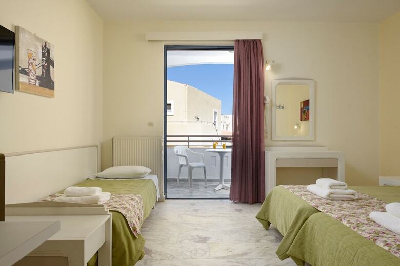 Aparthotel Ariadne Hotel Apartments & Suites