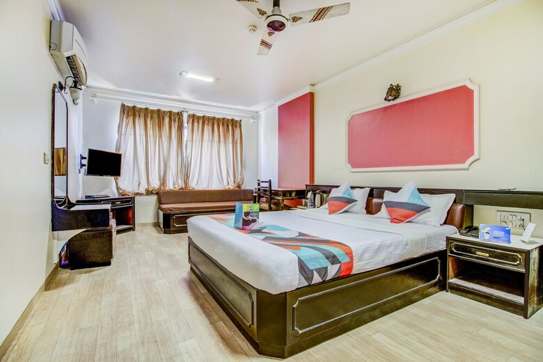 Fabhotel Rutugandh