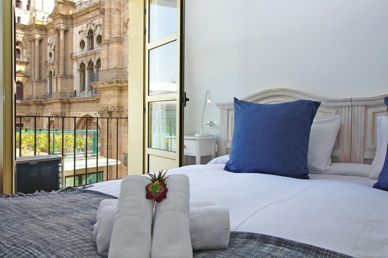 Apartamentos Del Parque Flats Molina Larios