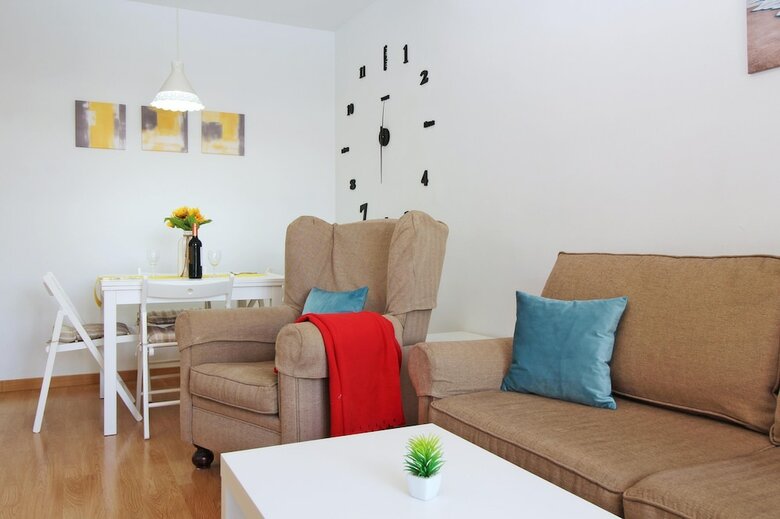 Apartamentos Del Parque Flats Molina Larios