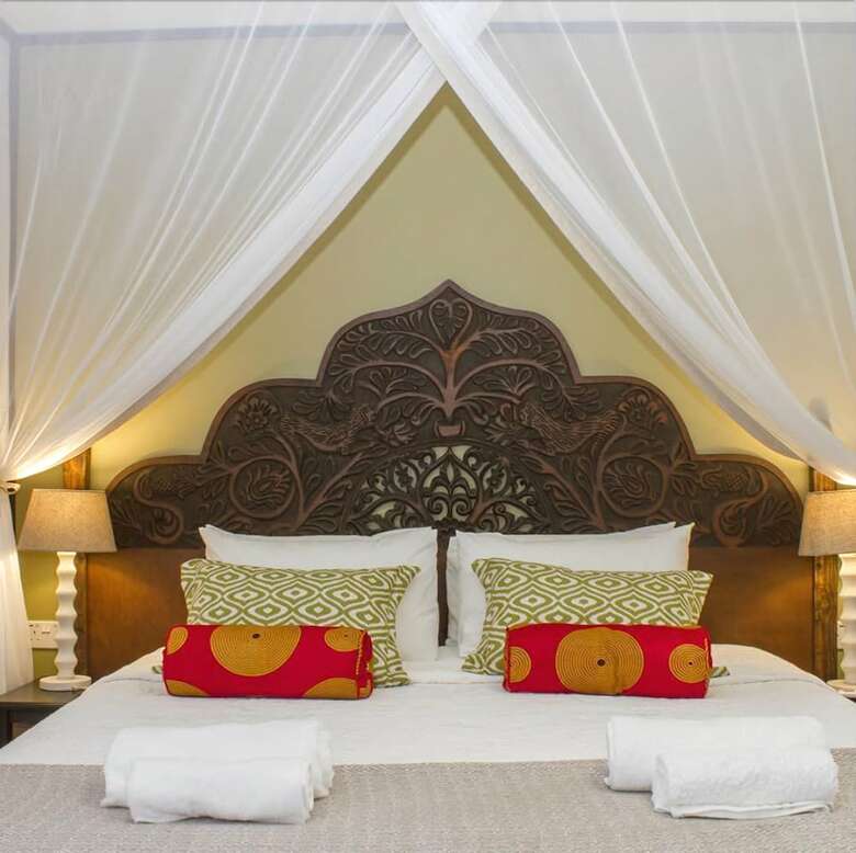Hotel 528  Victoria Falls Guest House