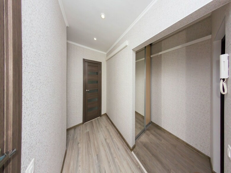 Apartment On Bratyev Zhabrovykh 7