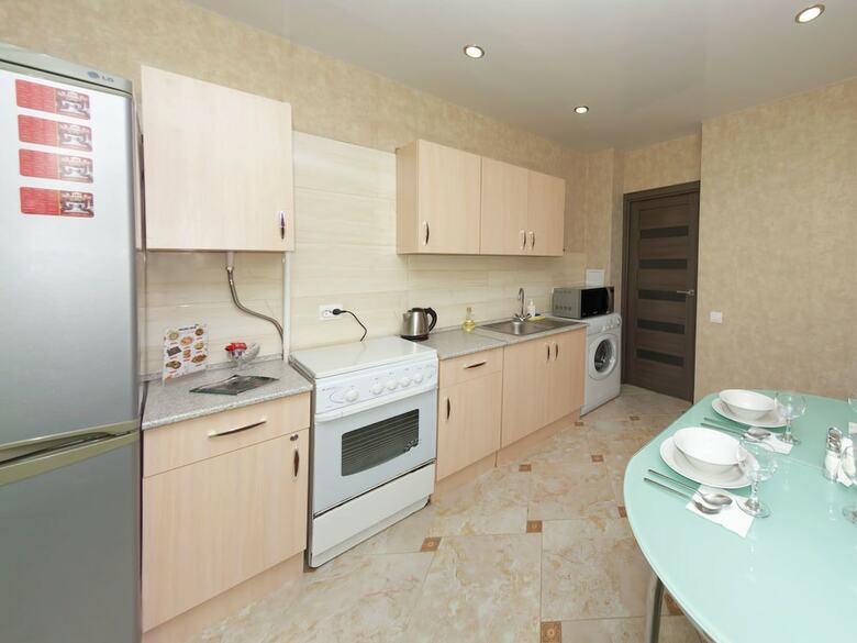 Apartment On Bratyev Zhabrovykh 7