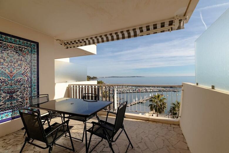 Apartamento Palm Beach, Enchanting Sea View And Beach Access