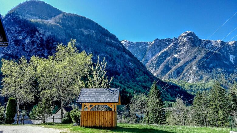 Hotel Apartments And Rooms Kravanja