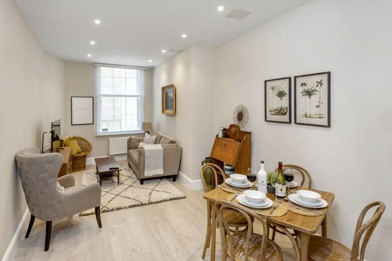 Superior Stays Luxury Apartments - Bath City Centre