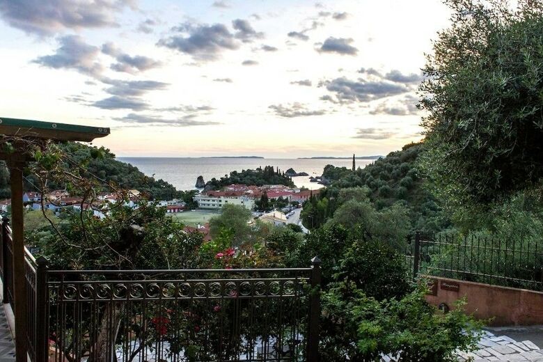 Enetiko Resort Hotel