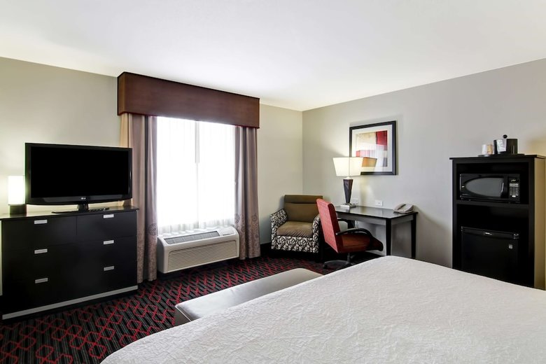 Hotel Hampton Inn & Suites By Hilton Red Deer
