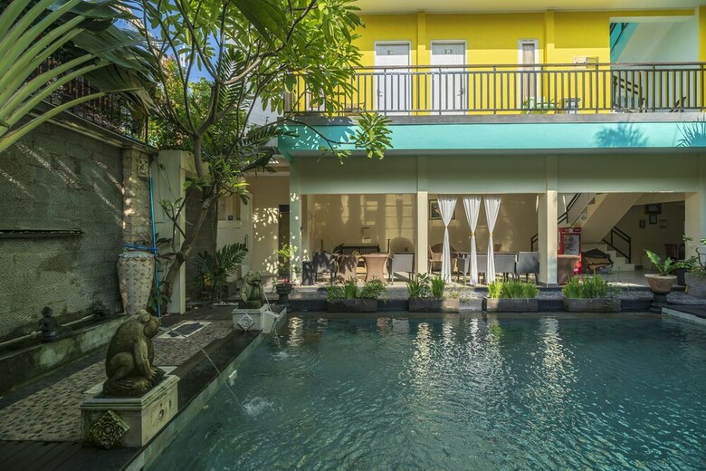 Posada Oyo 523 Dedy Beach Inn