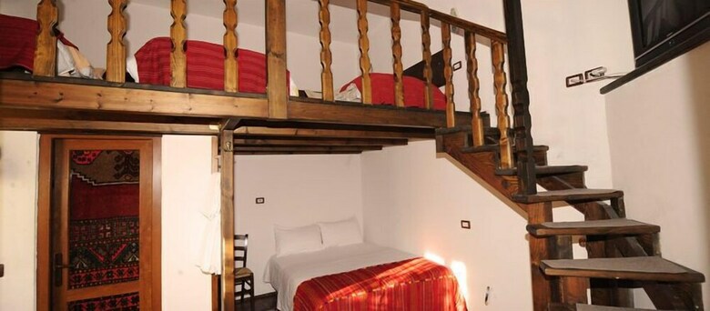 Hotel Tradita Geg & Tosk