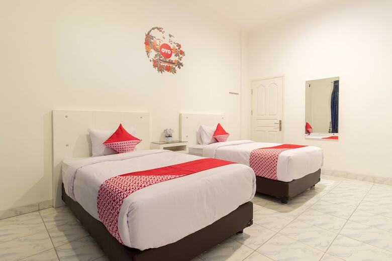Hotel Oyo 471 Taj Residence Syariah