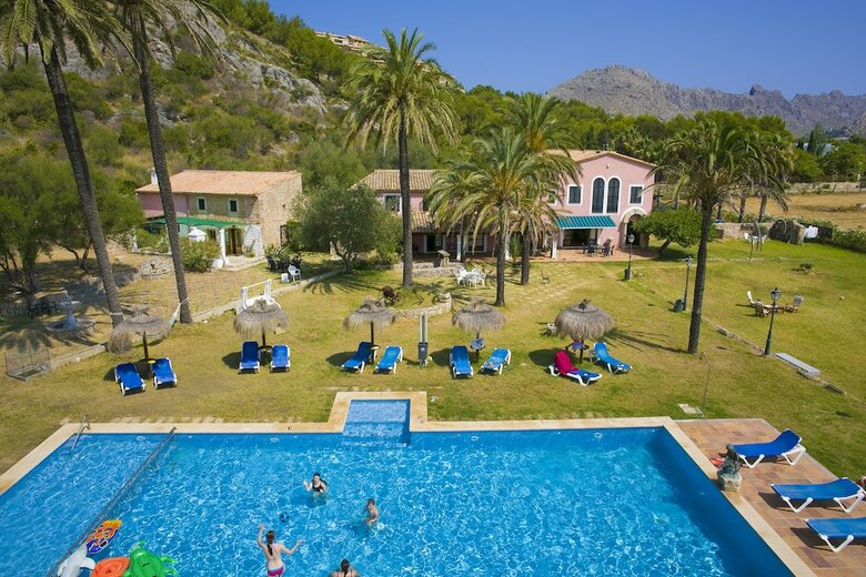 Puerto Pollensa Villas And Apartments