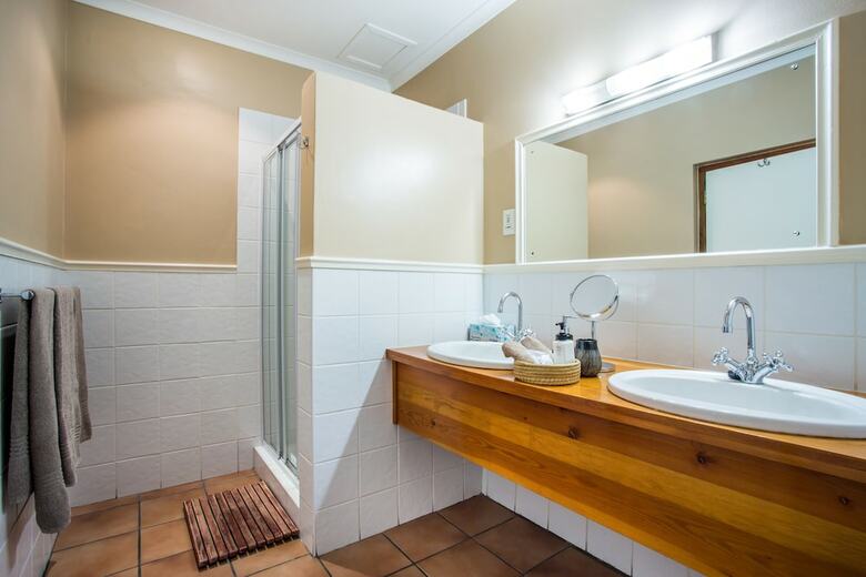 Hotel 88 Baron Van Reede Guesthouse