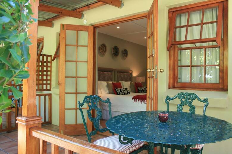 Hotel 88 Baron Van Reede Guesthouse