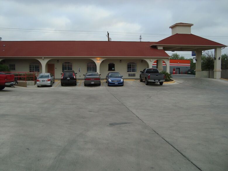 Motel Winnquest Inn Near Ft. Sam Houston