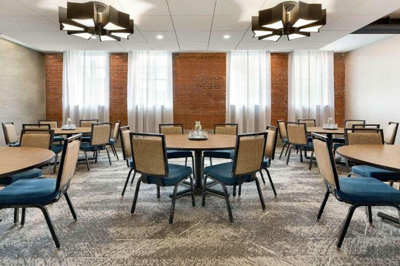 Hotel The Wilbur Lititz, Tapestry Collection By Hilton