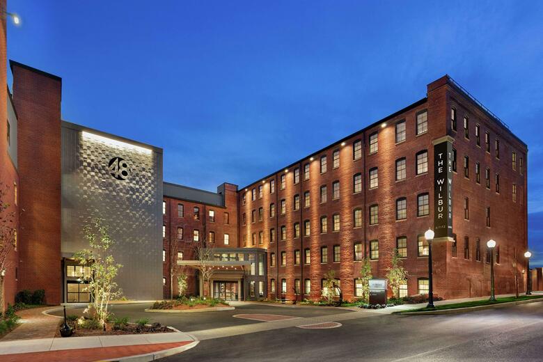 Hotel The Wilbur Lititz, Tapestry Collection By Hilton