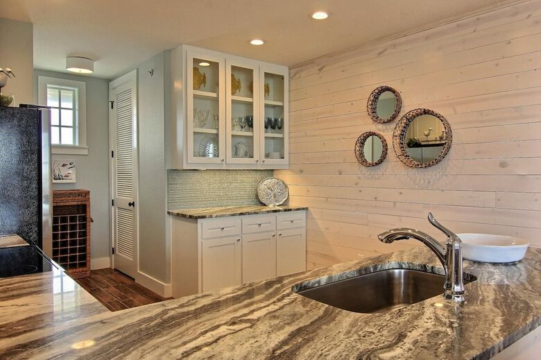 Cinnamon Shore- C View Tc 1310