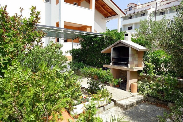 Apartments Andrea