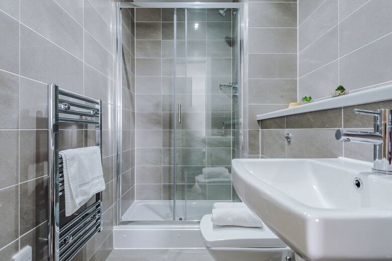 Beautiful Apartments In Media City