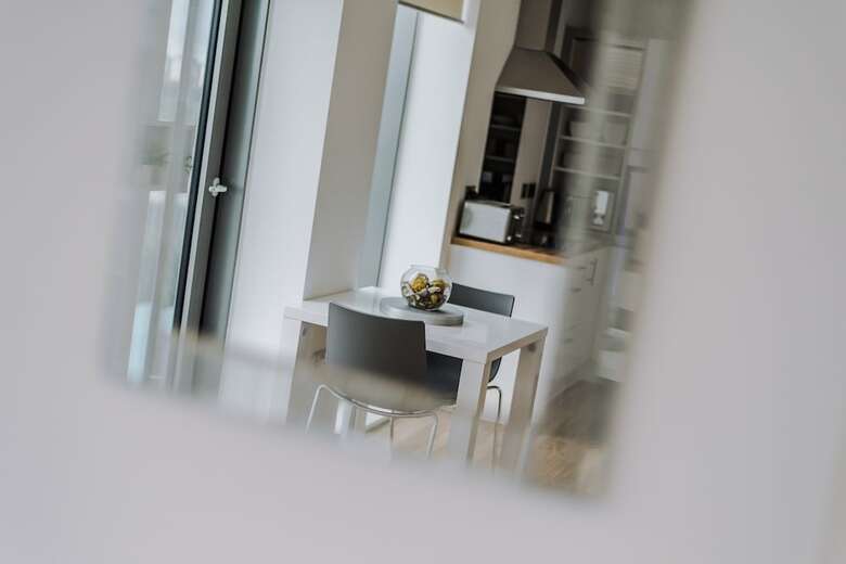 Beautiful Apartments In Media City
