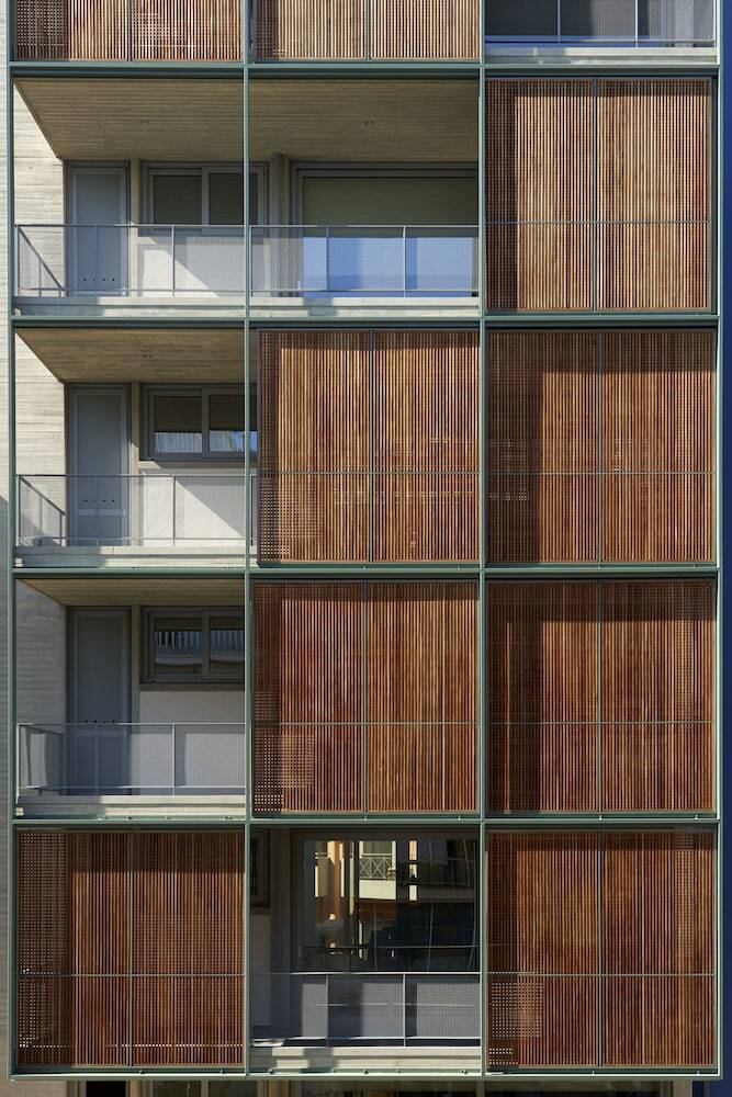 Apartamentos Athens Bluebuilding