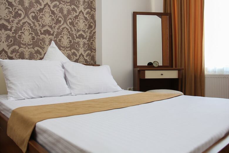 Aparthotel Old City Hotel And Apartments