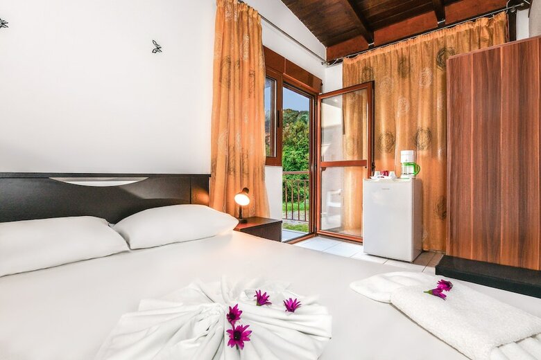 Hotel En Plo Rooms