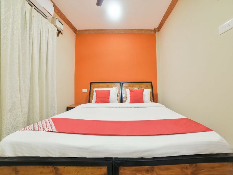 Hotel Oyo 29017 Ruby Residency