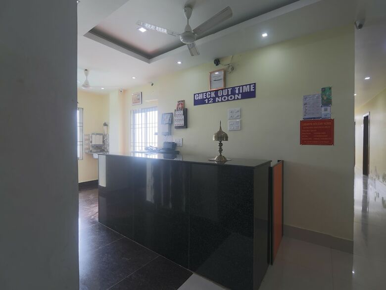 Hotel Oyo 23008 Labanya Holiday Home