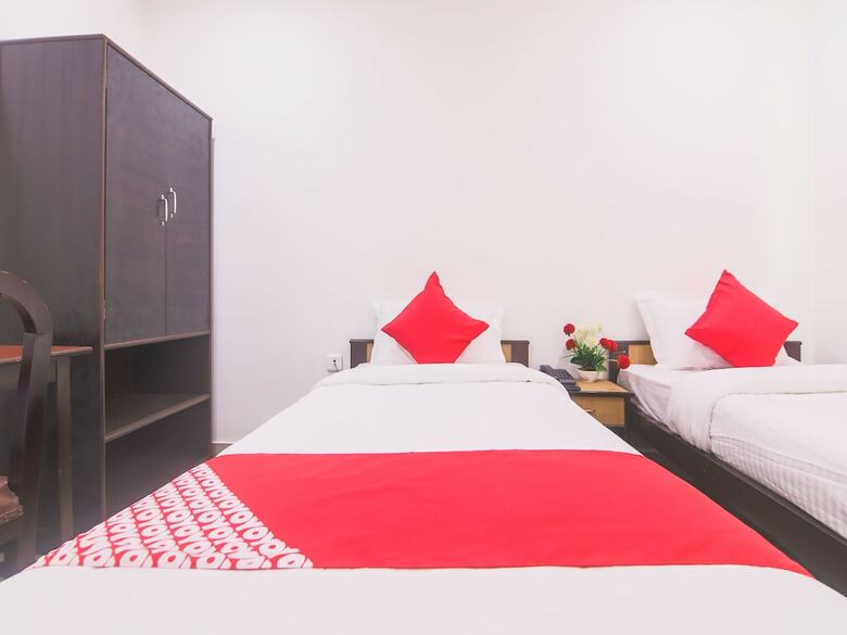 Hotel Oyo 23008 Labanya Holiday Home