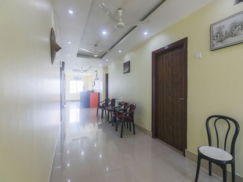 Hotel Oyo 23008 Labanya Holiday Home